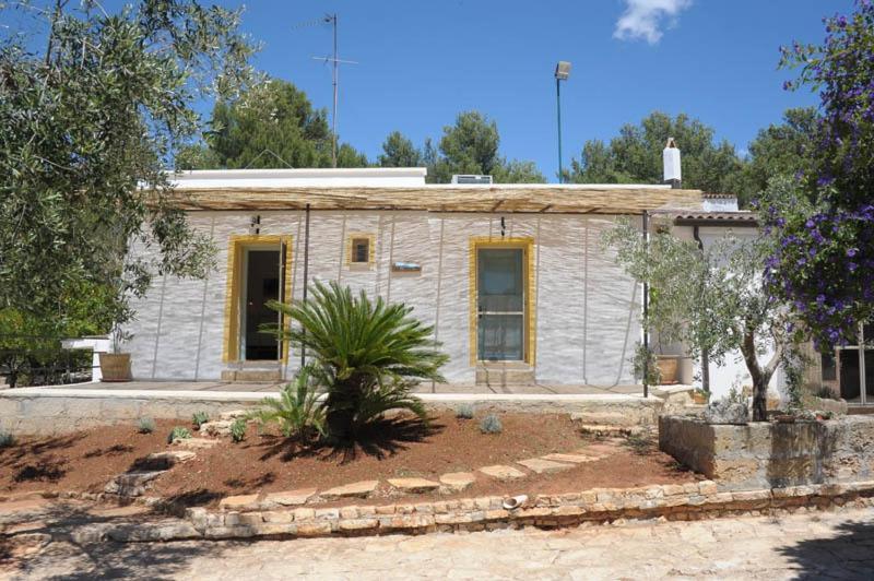Contrada Borgin Bed and Breakfast Marina Di Pescoluse Rum bild